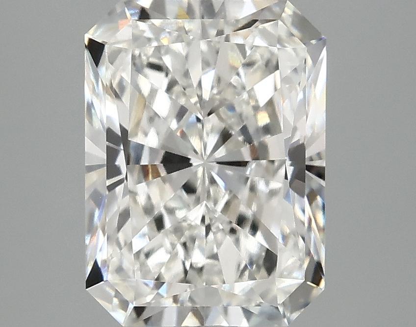 3.09 Carat Radiant Shaped Excellent Cut VS1 IGI Certified Lab Grown Diamond