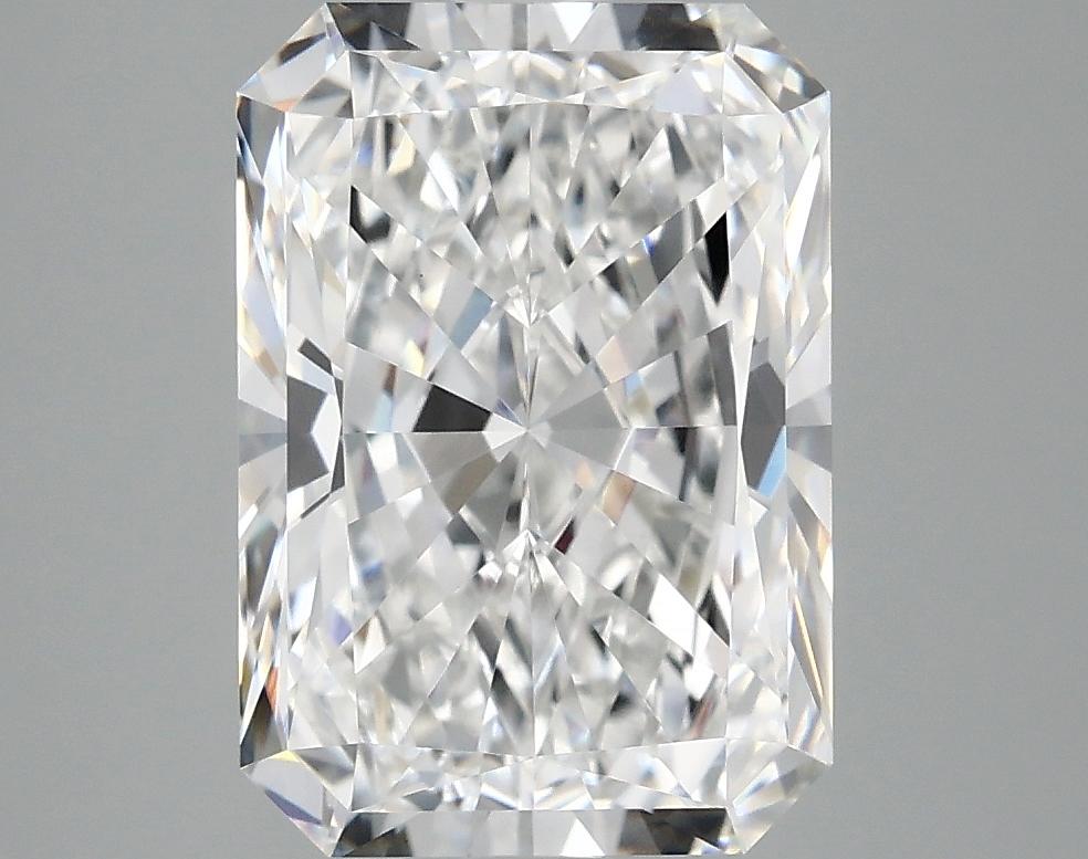 4.09 Carat Radiant Shaped Ideal Cut VVS2 IGI Certified Lab Grown Diamond