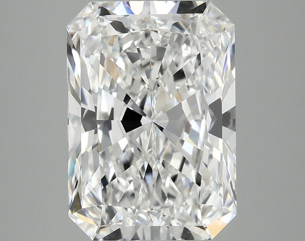 4.1 Carat Radiant Shaped Ideal Cut VVS2 IGI Certified Lab Grown Diamond