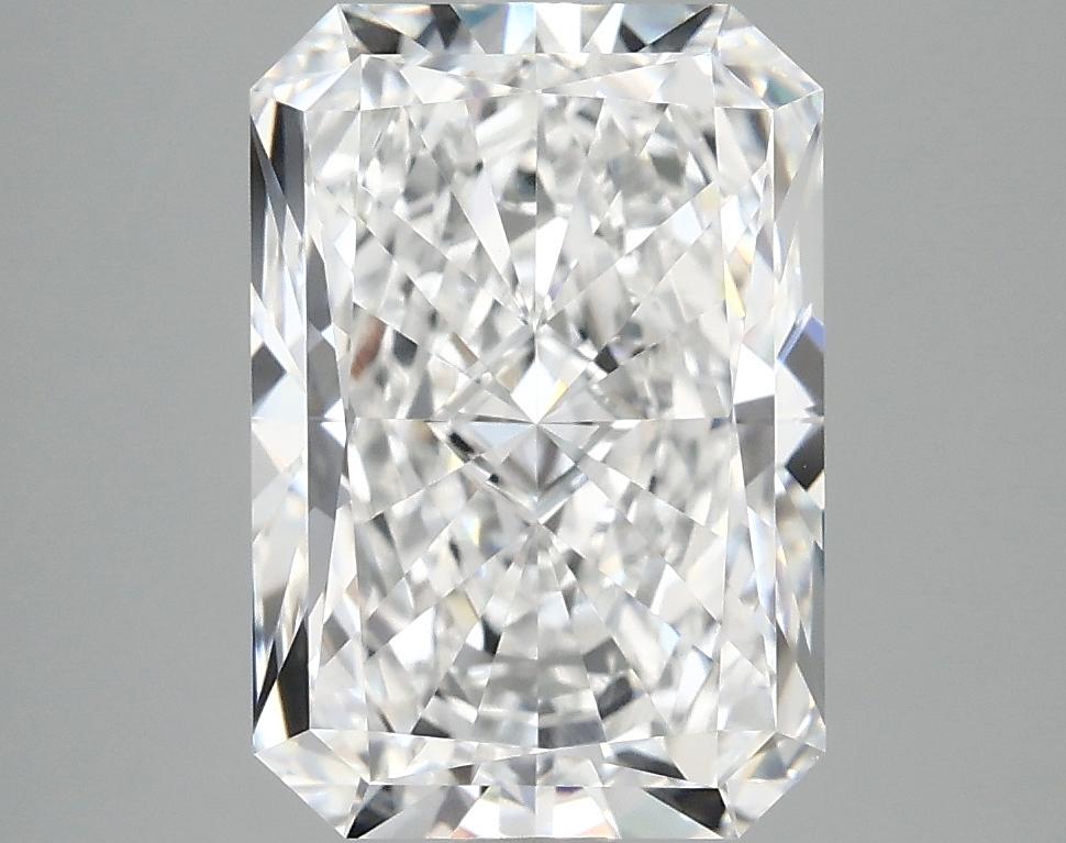 4.0 Carat Radiant Shaped Ideal Cut VVS2 IGI Certified Lab Grown Diamond