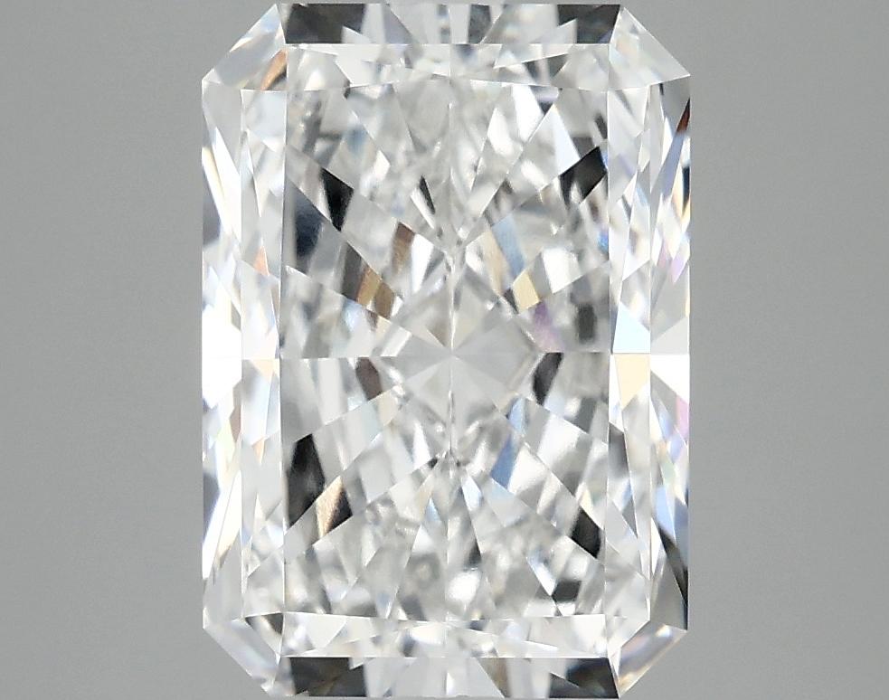 4.05 Carat Radiant Shaped Ideal Cut VVS2 IGI Certified Lab Grown Diamond