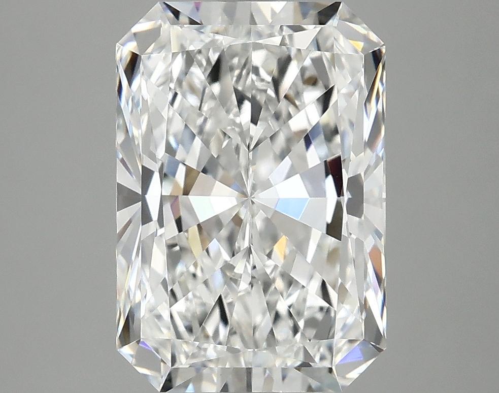 4.07 Carat Radiant Shaped Ideal Cut VVS2 IGI Certified Lab Grown Diamond