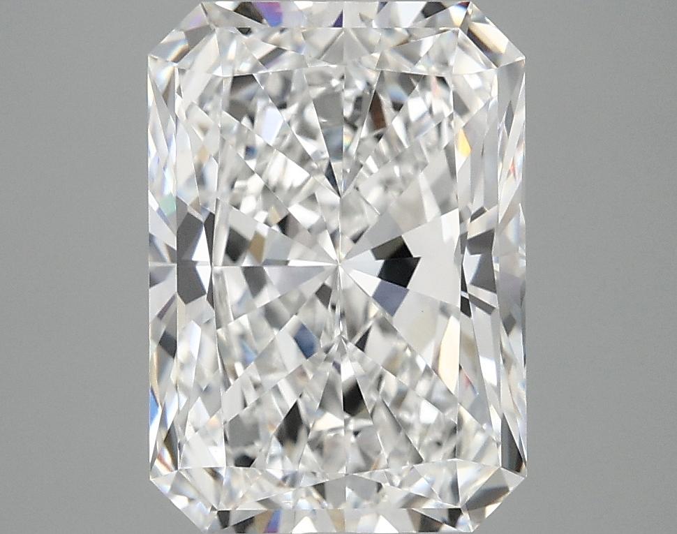 3.99 Carat Radiant Shaped Ideal Cut VVS2 IGI Certified Lab Grown Diamond