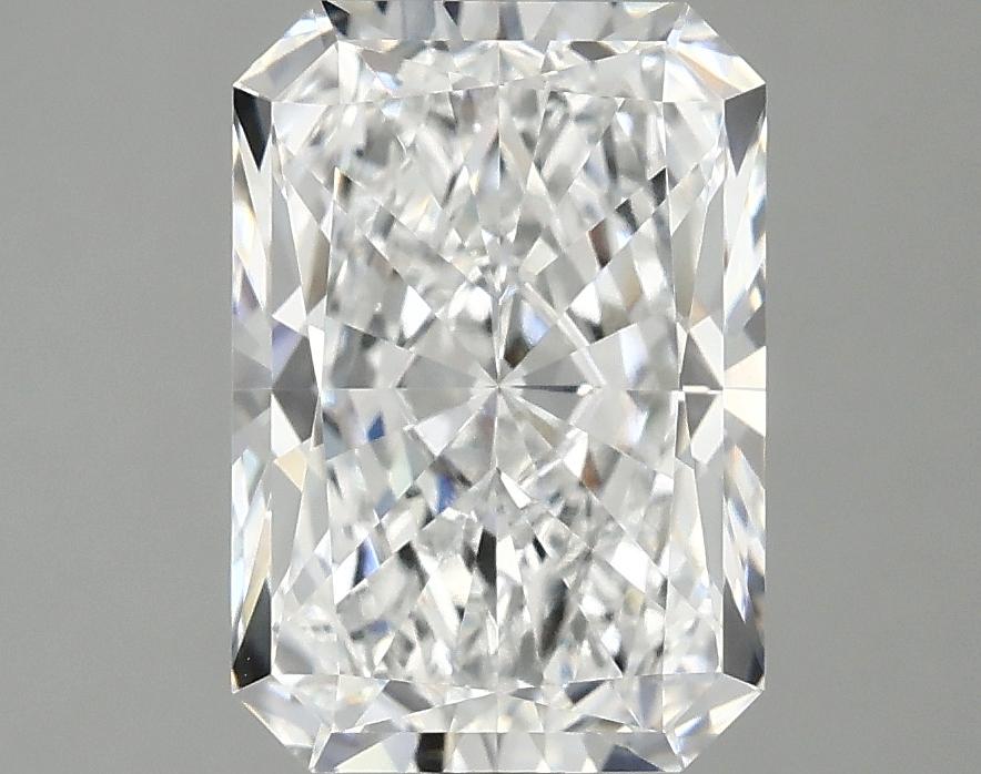 3.04 Carat Radiant Shaped Ideal Cut VVS2 IGI Certified Lab Grown Diamond