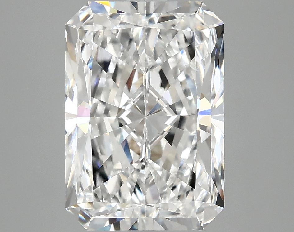 3.94 Carat Radiant Shaped Ideal Cut VVS2 IGI Certified Lab Grown Diamond