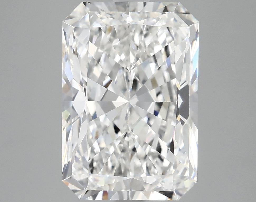 3.93 Carat Radiant Shaped Ideal Cut VVS2 IGI Certified Lab Grown Diamond