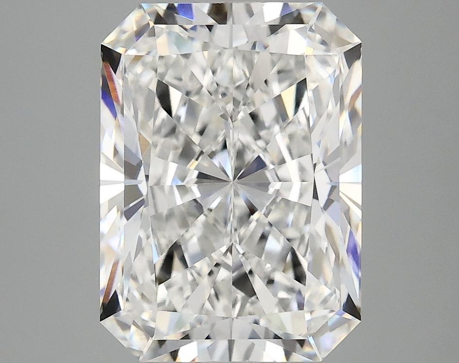 3.98 Carat Radiant Shaped Excellent Cut VVS2 IGI Certified Lab Grown Diamond