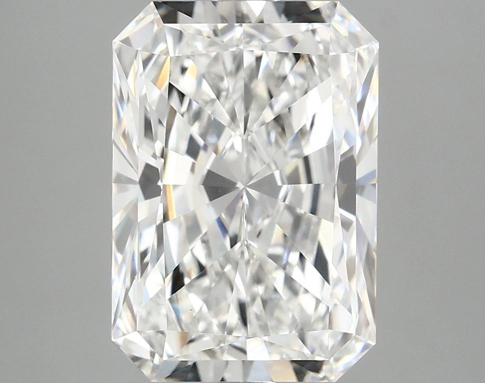 4.07 Carat Radiant Shaped Ideal Cut VVS2 IGI Certified Lab Grown Diamond