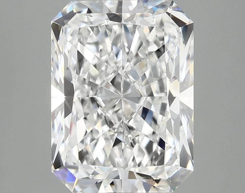 3.01 Carat Radiant Shaped Excellent Cut VVS2 IGI Certified Lab Grown Diamond