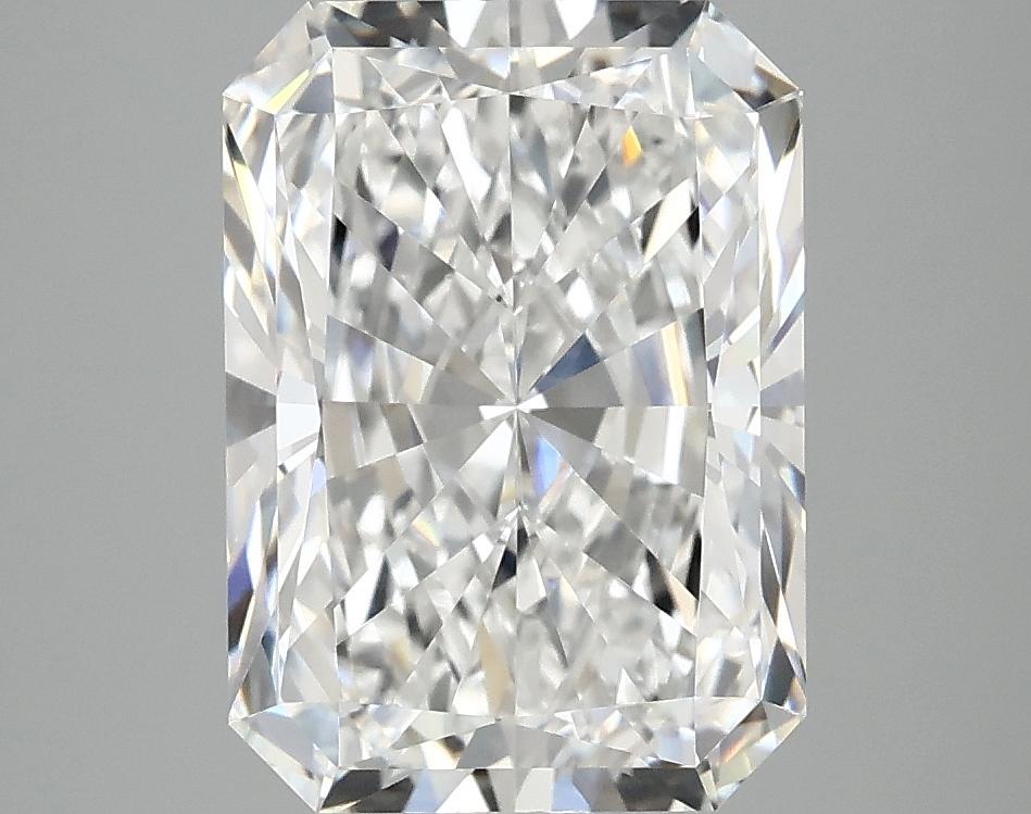 4.09 Carat Radiant Shaped Ideal Cut VVS2 IGI Certified Lab Grown Diamond