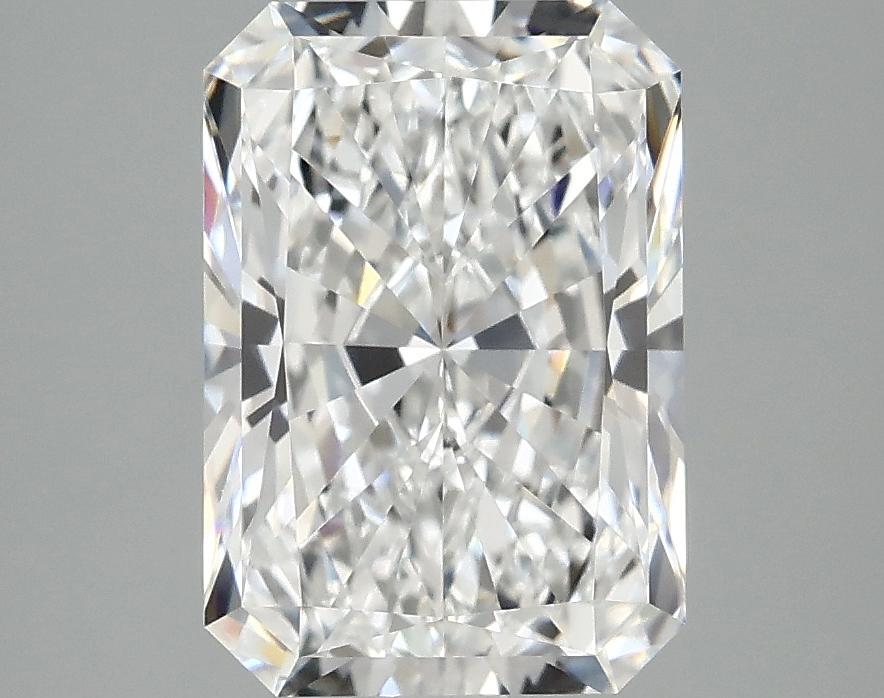 3.1 Carat Radiant Shaped Ideal Cut VVS2 IGI Certified Lab Grown Diamond