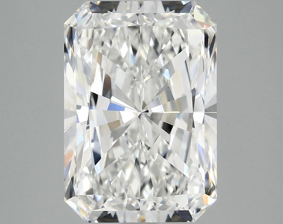 3.91 Carat Radiant Shaped Ideal Cut VVS2 IGI Certified Lab Grown Diamond