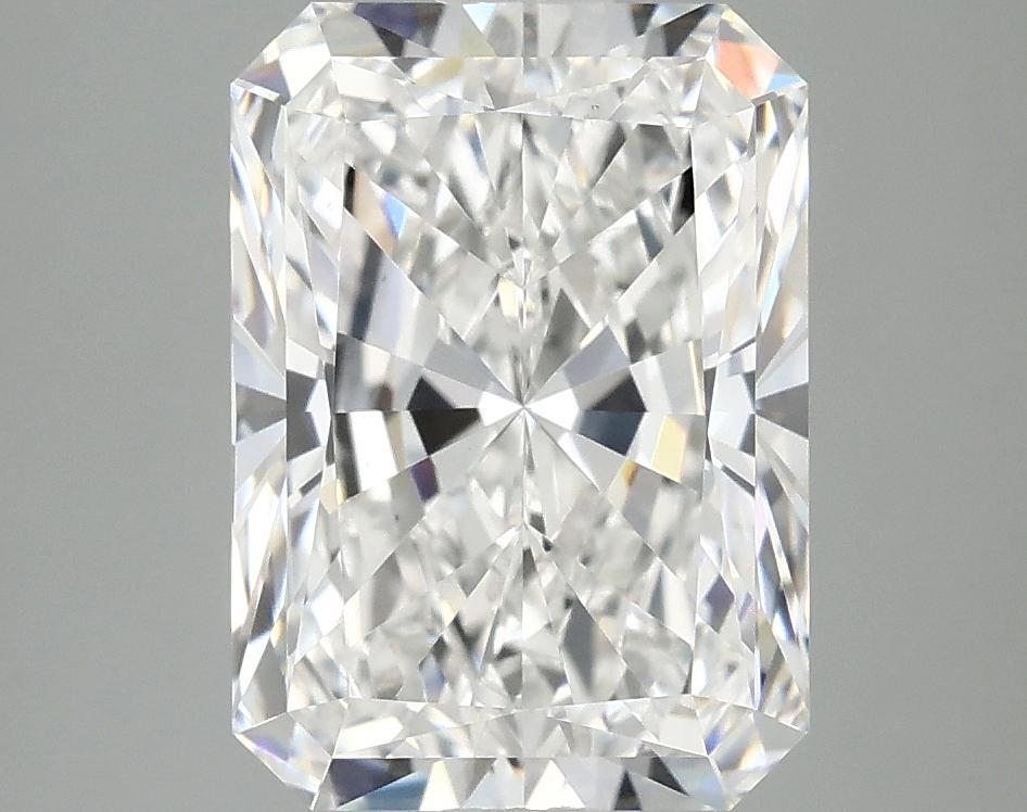 4.04 Carat Radiant Shaped Ideal Cut VVS2 IGI Certified Lab Grown Diamond