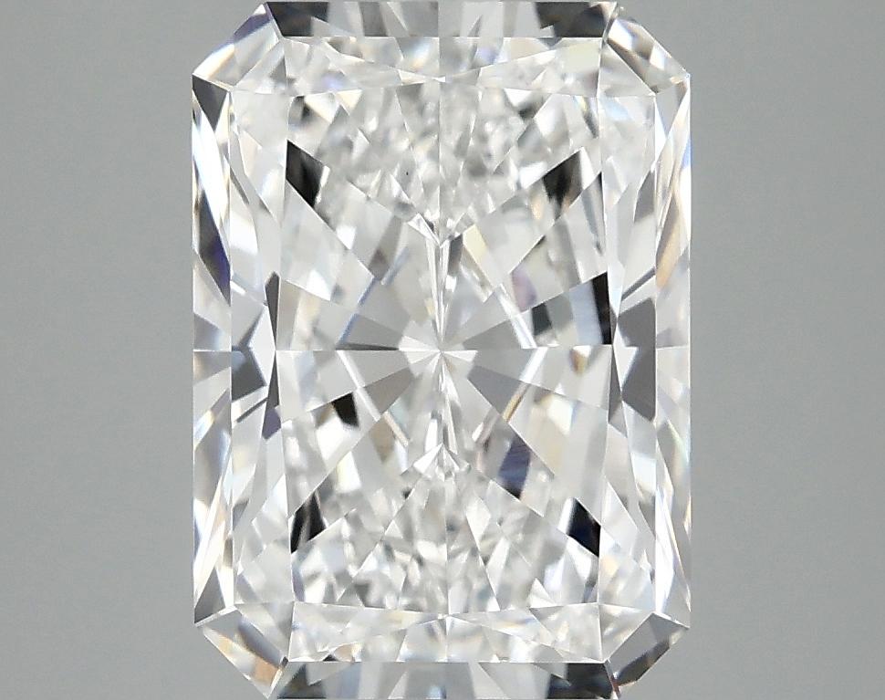 4.13 Carat Radiant Shaped Ideal Cut VVS2 IGI Certified Lab Grown Diamond