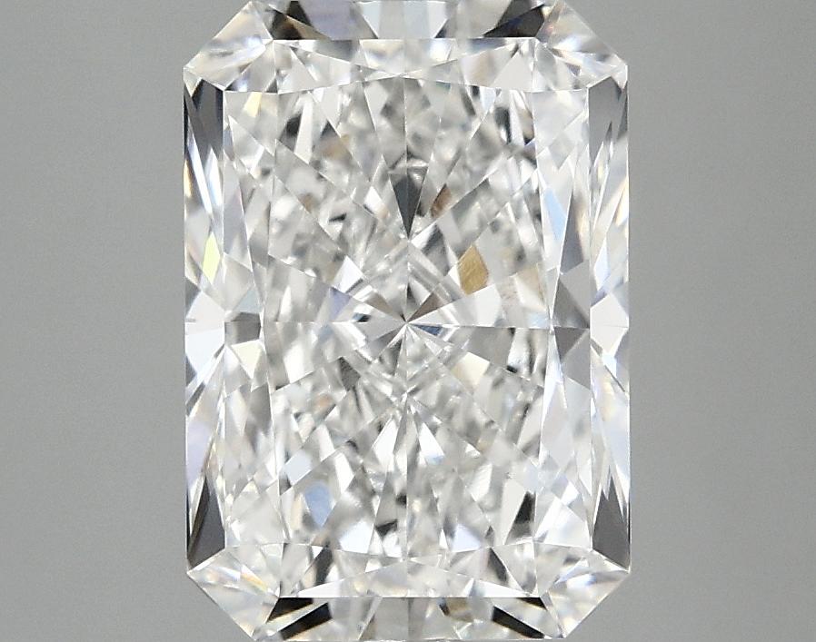 3.07 Carat Radiant Shaped Ideal Cut VVS2 IGI Certified Lab Grown Diamond
