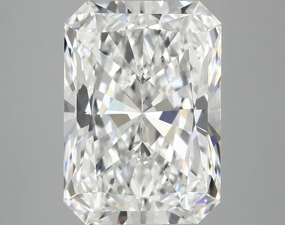 4.1 Carat Radiant Shaped Ideal Cut VVS2 IGI Certified Lab Grown Diamond