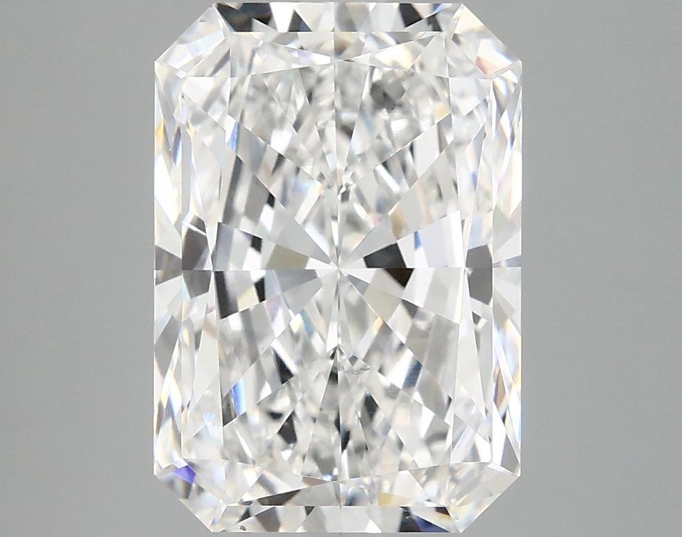 4.18 Carat Radiant Shaped Ideal Cut VS1 IGI Certified Lab Grown Diamond