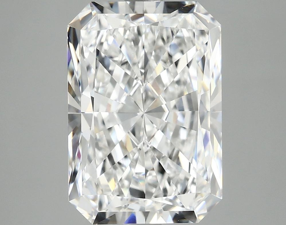 4.07 Carat Radiant Shaped Ideal Cut VVS2 IGI Certified Lab Grown Diamond