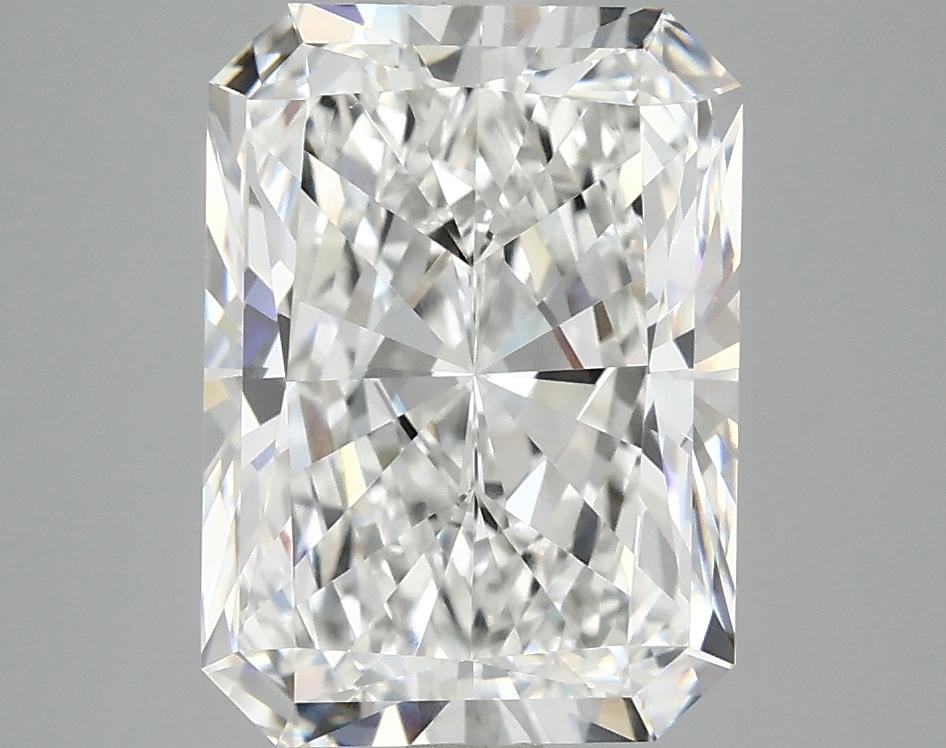 3.98 Carat Radiant Shaped Ideal Cut VVS2 IGI Certified Lab Grown Diamond