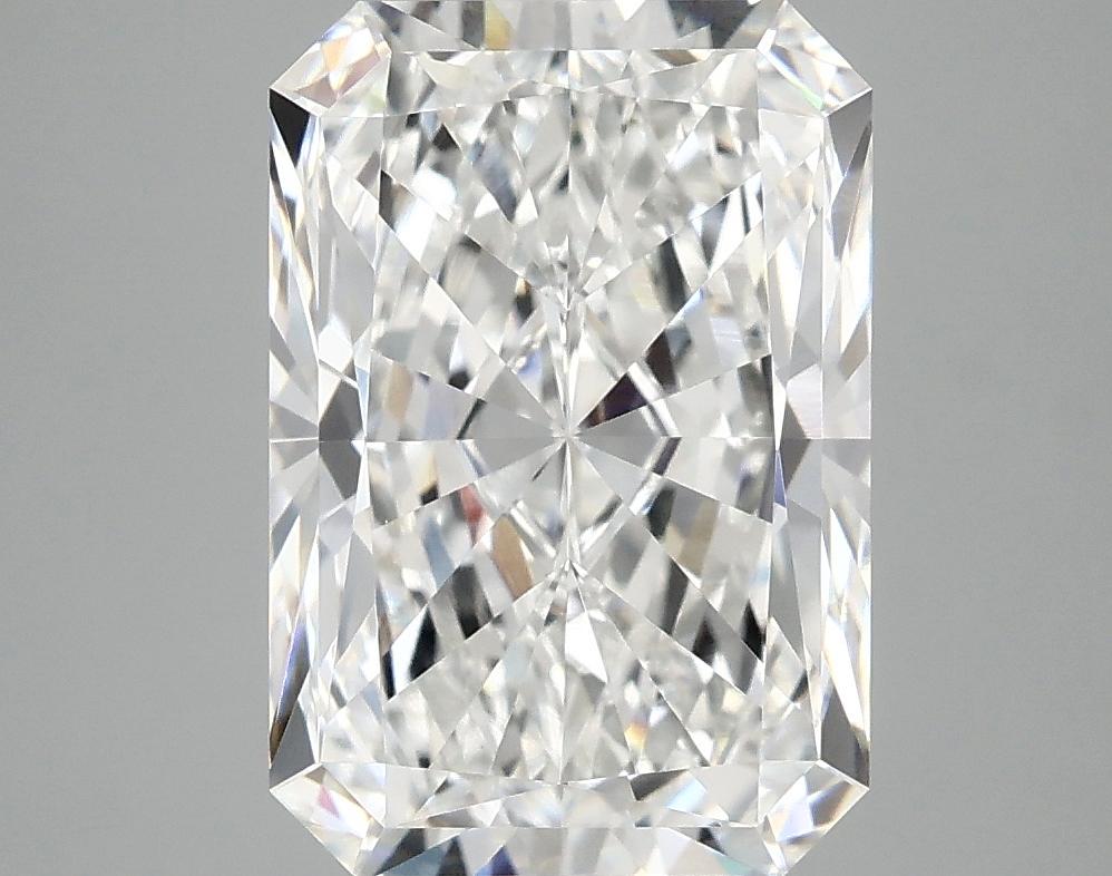 4.09 Carat Radiant Shaped Ideal Cut VVS2 IGI Certified Lab Grown Diamond