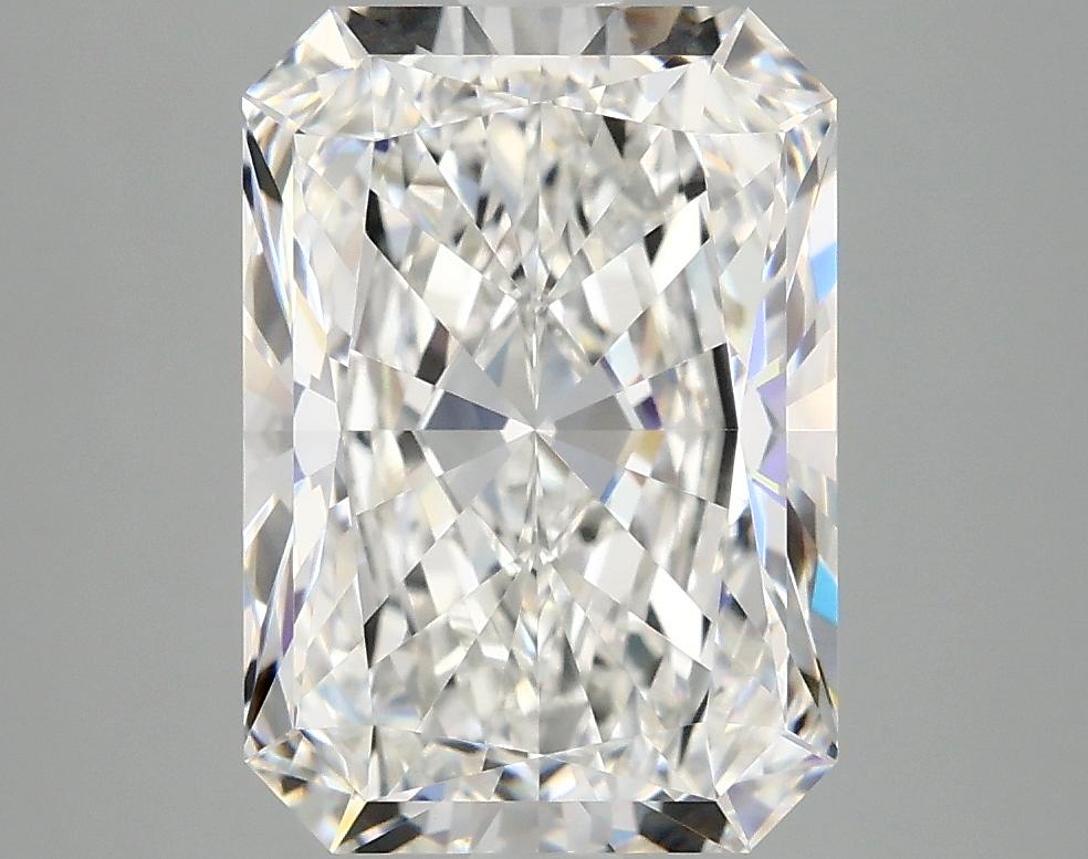 4.1 Carat Radiant Shaped Ideal Cut VVS2 IGI Certified Lab Grown Diamond