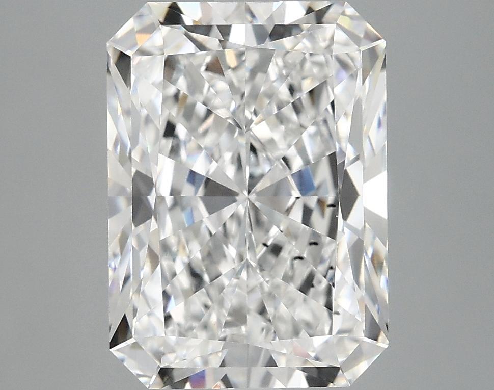 4.19 Carat Radiant Shaped Excellent Cut VS2 IGI Certified Lab Grown Diamond