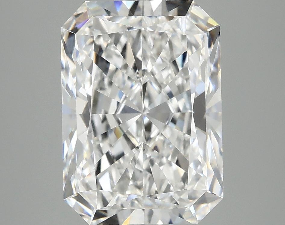 4.02 Carat Radiant Shaped Ideal Cut VVS2 IGI Certified Lab Grown Diamond