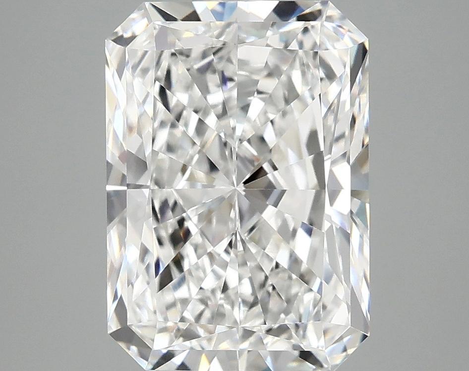 4.03 Carat Radiant Shaped Ideal Cut VVS2 IGI Certified Lab Grown Diamond