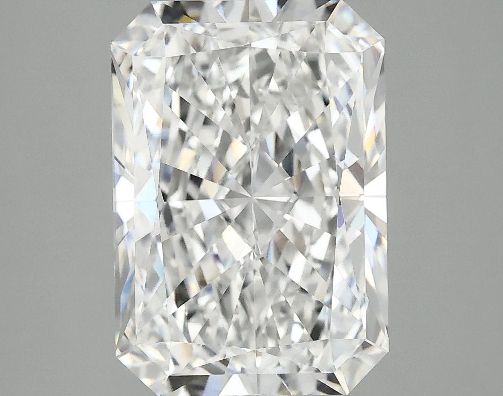 4.09 Carat Radiant Shaped Ideal Cut VVS2 IGI Certified Lab Grown Diamond