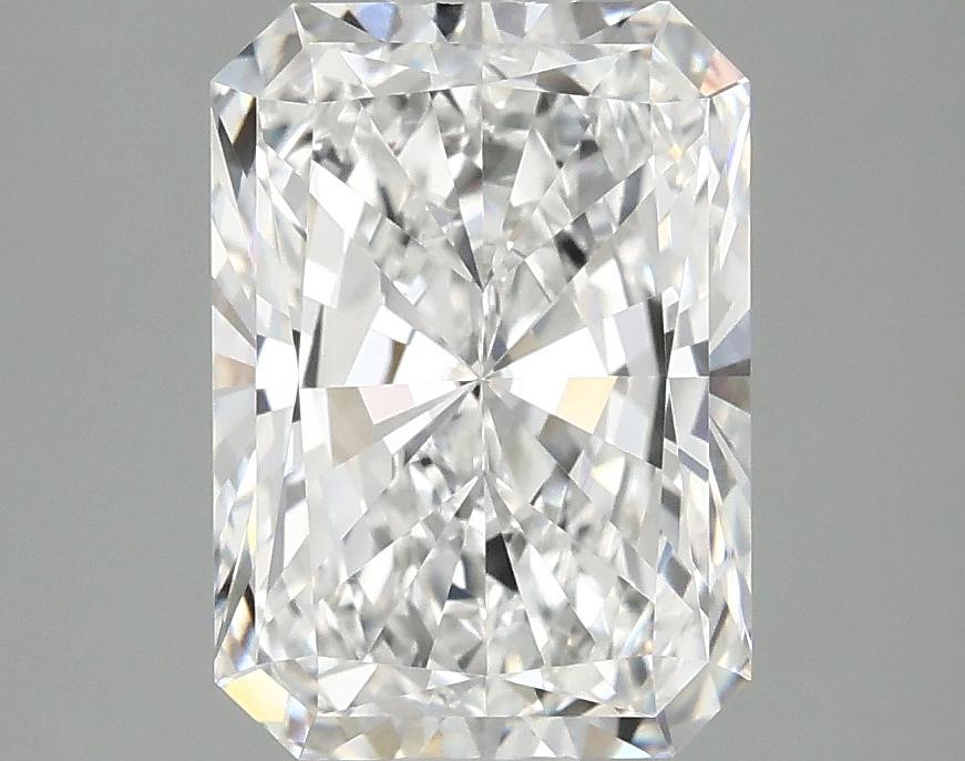3.05 Carat Radiant Shaped Ideal Cut VVS2 IGI Certified Lab Grown Diamond