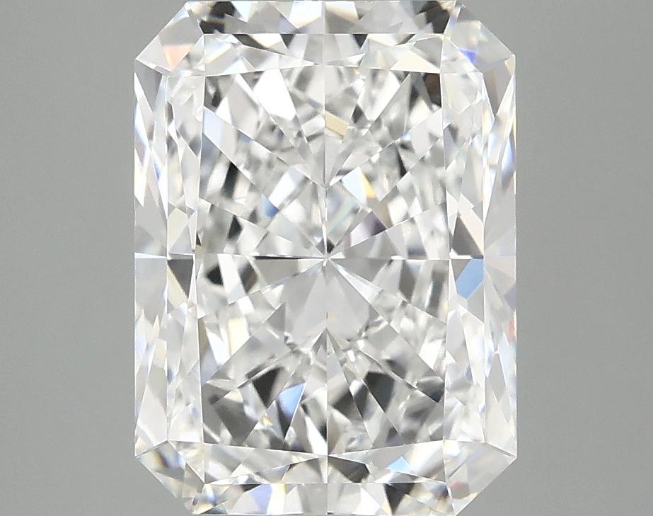 3.9 Carat Radiant Shaped Excellent Cut VVS2 IGI Certified Lab Grown Diamond