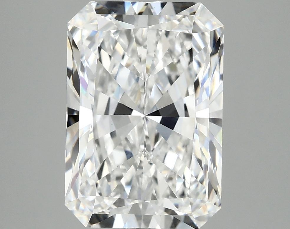 4.09 Carat Radiant Shaped Ideal Cut VVS2 IGI Certified Lab Grown Diamond