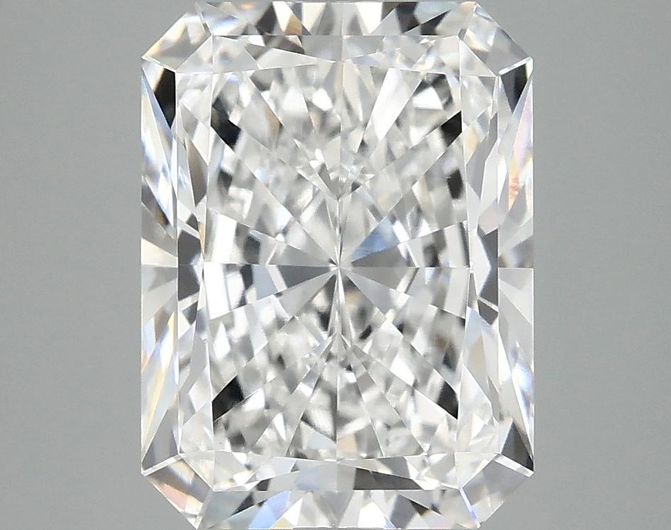 4.13 Carat Radiant Shaped Excellent Cut VVS2 IGI Certified Lab Grown Diamond