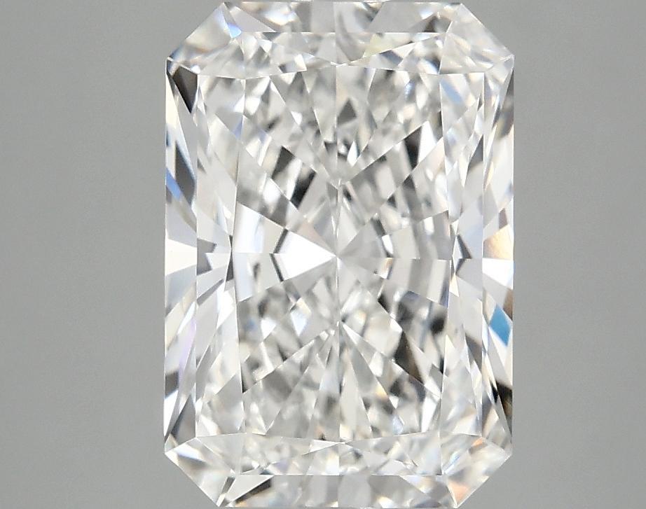 2.99 Carat Radiant Shaped Ideal Cut VVS2 IGI Certified Lab Grown Diamond