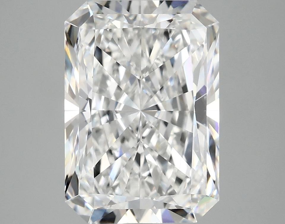 4.04 Carat Radiant Shaped Ideal Cut VS2 IGI Certified Lab Grown Diamond