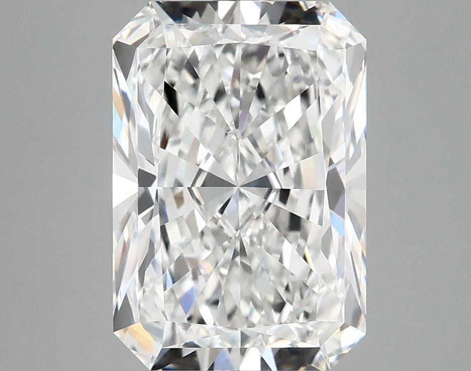 4.04 Carat Radiant Shaped Ideal Cut VVS2 IGI Certified Lab Grown Diamond