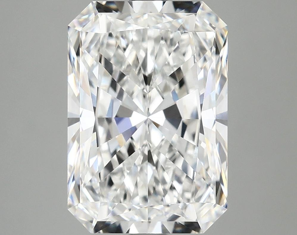 4.09 Carat Radiant Shaped Ideal Cut VVS2 IGI Certified Lab Grown Diamond