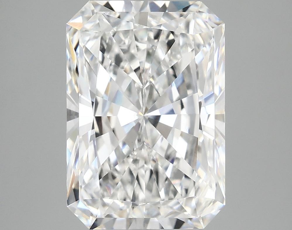 4.1 Carat Radiant Shaped Ideal Cut VVS2 IGI Certified Lab Grown Diamond