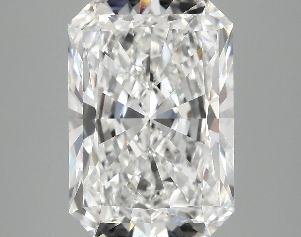 3.88 Carat Radiant Shaped Ideal Cut VVS2 IGI Certified Lab Grown Diamond