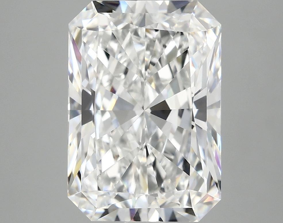 4.09 Carat Radiant Shaped Ideal Cut VVS2 IGI Certified Lab Grown Diamond