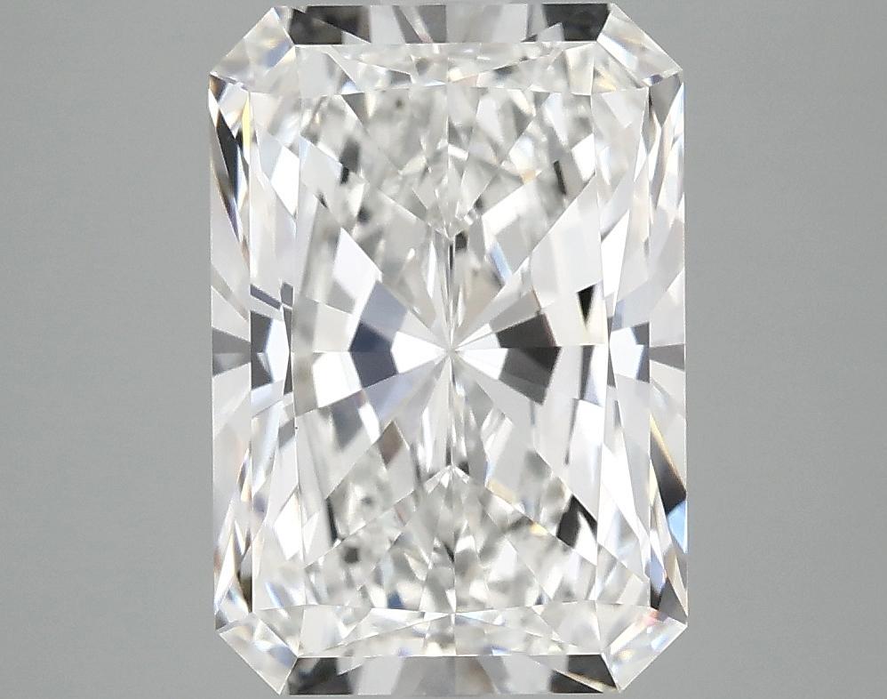 4.03 Carat Radiant Shaped Ideal Cut VVS2 IGI Certified Lab Grown Diamond