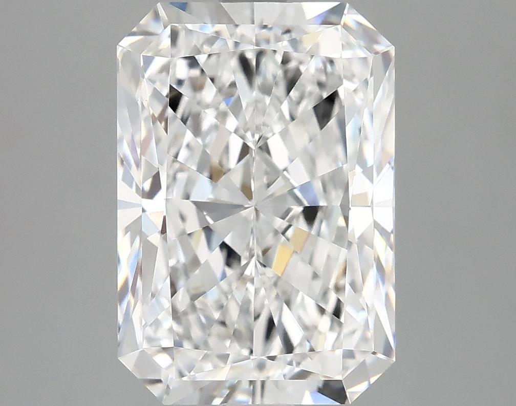 3.97 Carat Radiant Shaped Ideal Cut VVS2 IGI Certified Lab Grown Diamond