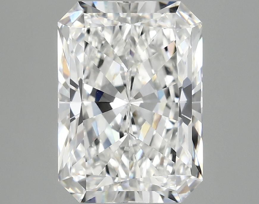 3.07 Carat Radiant Shaped Ideal Cut VVS2 IGI Certified Lab Grown Diamond