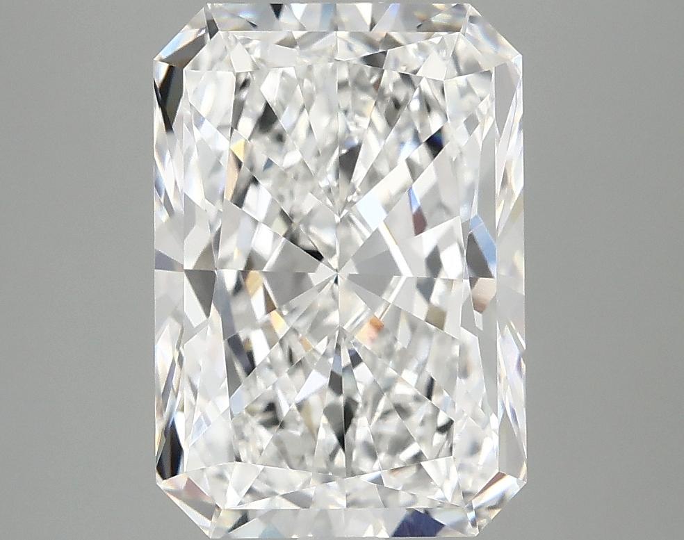 4.03 Carat Radiant Shaped Ideal Cut VVS2 IGI Certified Lab Grown Diamond