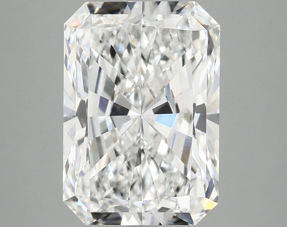 3.98 Carat Radiant Shaped Ideal Cut VVS2 IGI Certified Lab Grown Diamond