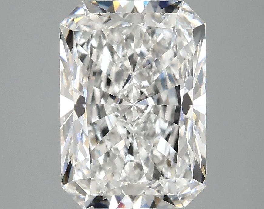 3.09 Carat Radiant Shaped Ideal Cut VVS2 IGI Certified Lab Grown Diamond
