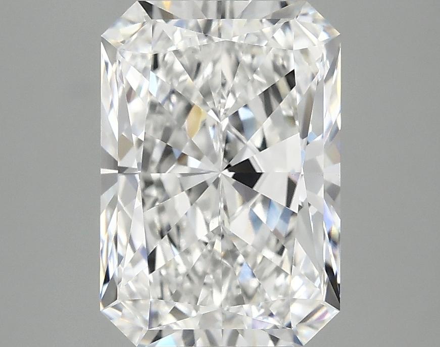 3.05 Carat Radiant Shaped Ideal Cut VVS2 IGI Certified Lab Grown Diamond