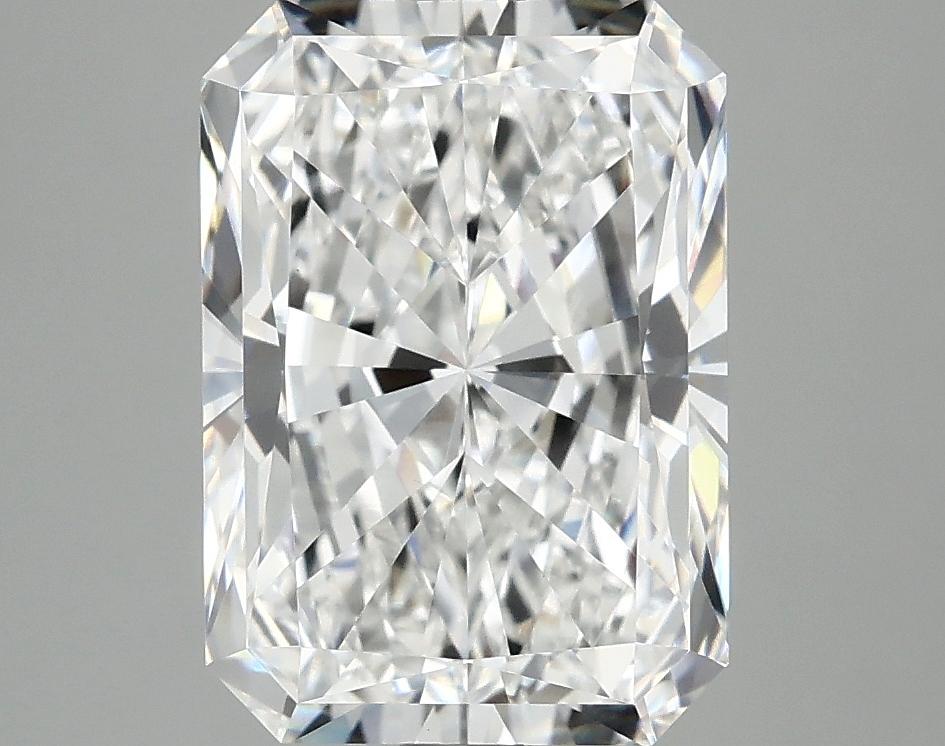 4.06 Carat Radiant Shaped Ideal Cut VVS2 IGI Certified Lab Grown Diamond