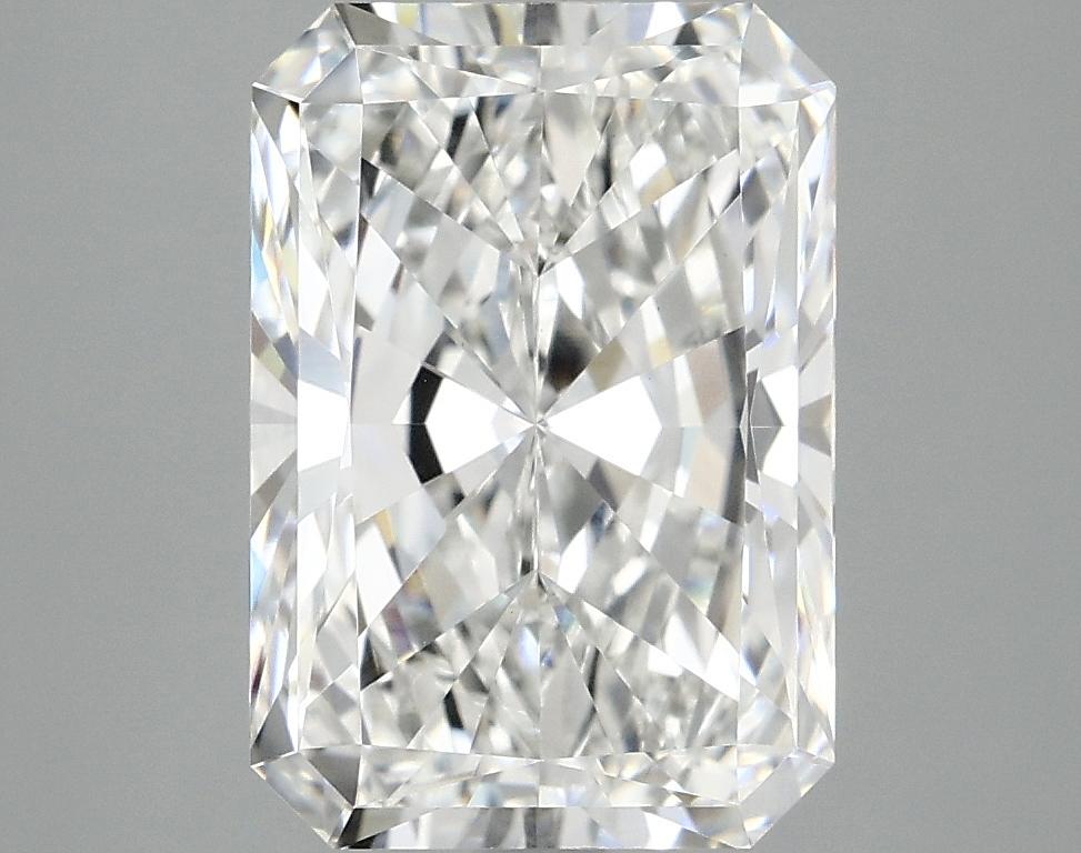 4.05 Carat Radiant Shaped Ideal Cut VVS2 IGI Certified Lab Grown Diamond