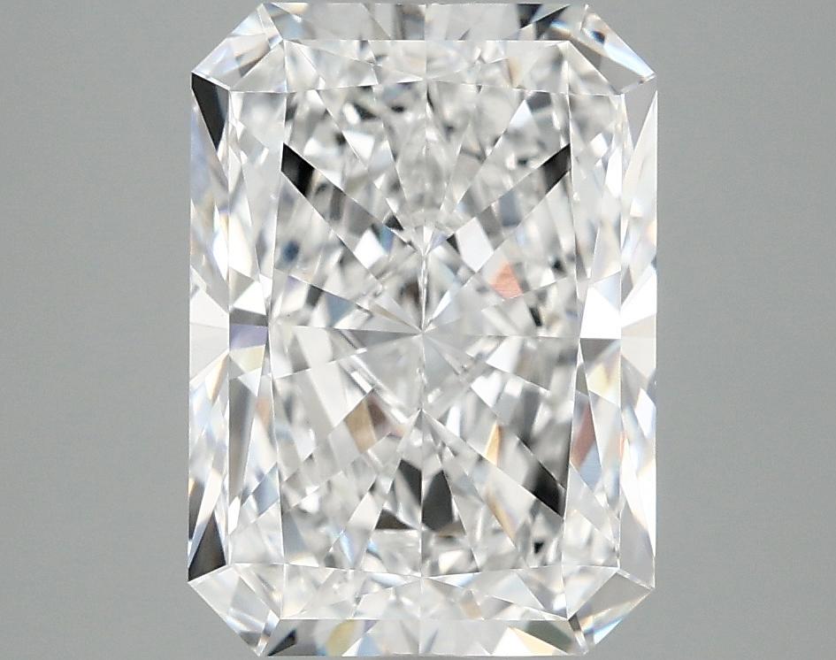 4.05 Carat Radiant Shaped Excellent Cut VVS2 IGI Certified Lab Grown Diamond